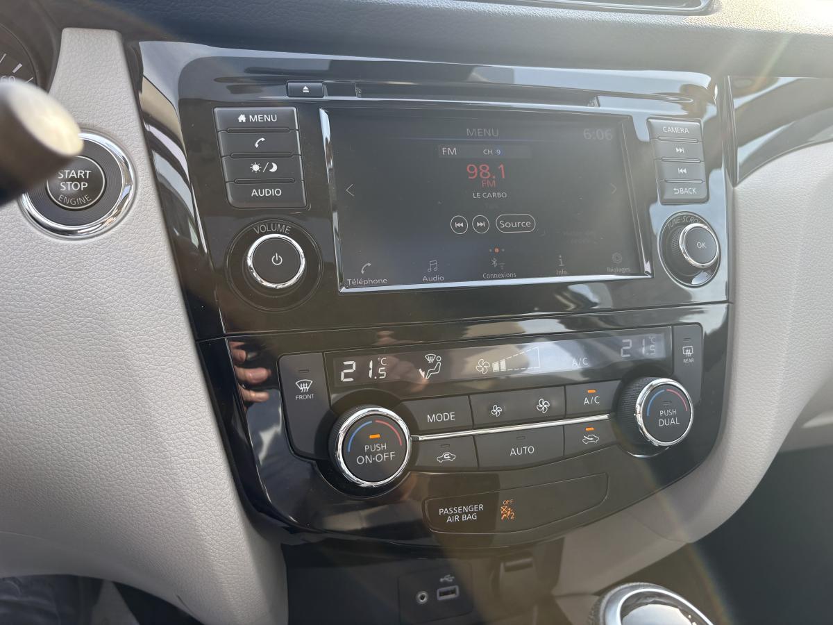 Nissan Qashqai 2022 SV TI BLUETOOTH CAM.ÉRA TOIT SIÈGES AVANT ET VOLANT CHAUFFANT BA SKILOMÉTRAGE – Image 9