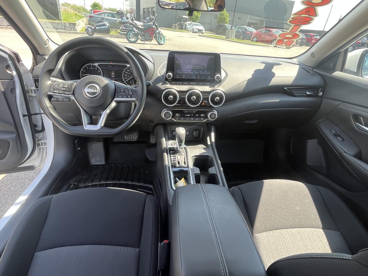 Nissan Sentra 2025 SV CVT – Image 10