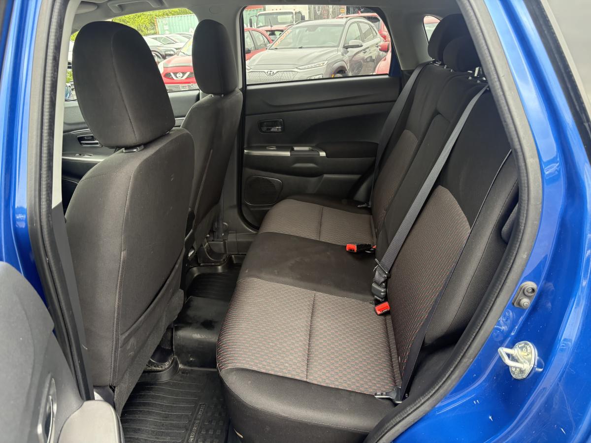 Mitsubishi RVR 2019 SE LTD AWC BLUETOOTH CAMÉRA SIÈGES CHAUFFANT AVANT - Image 12
