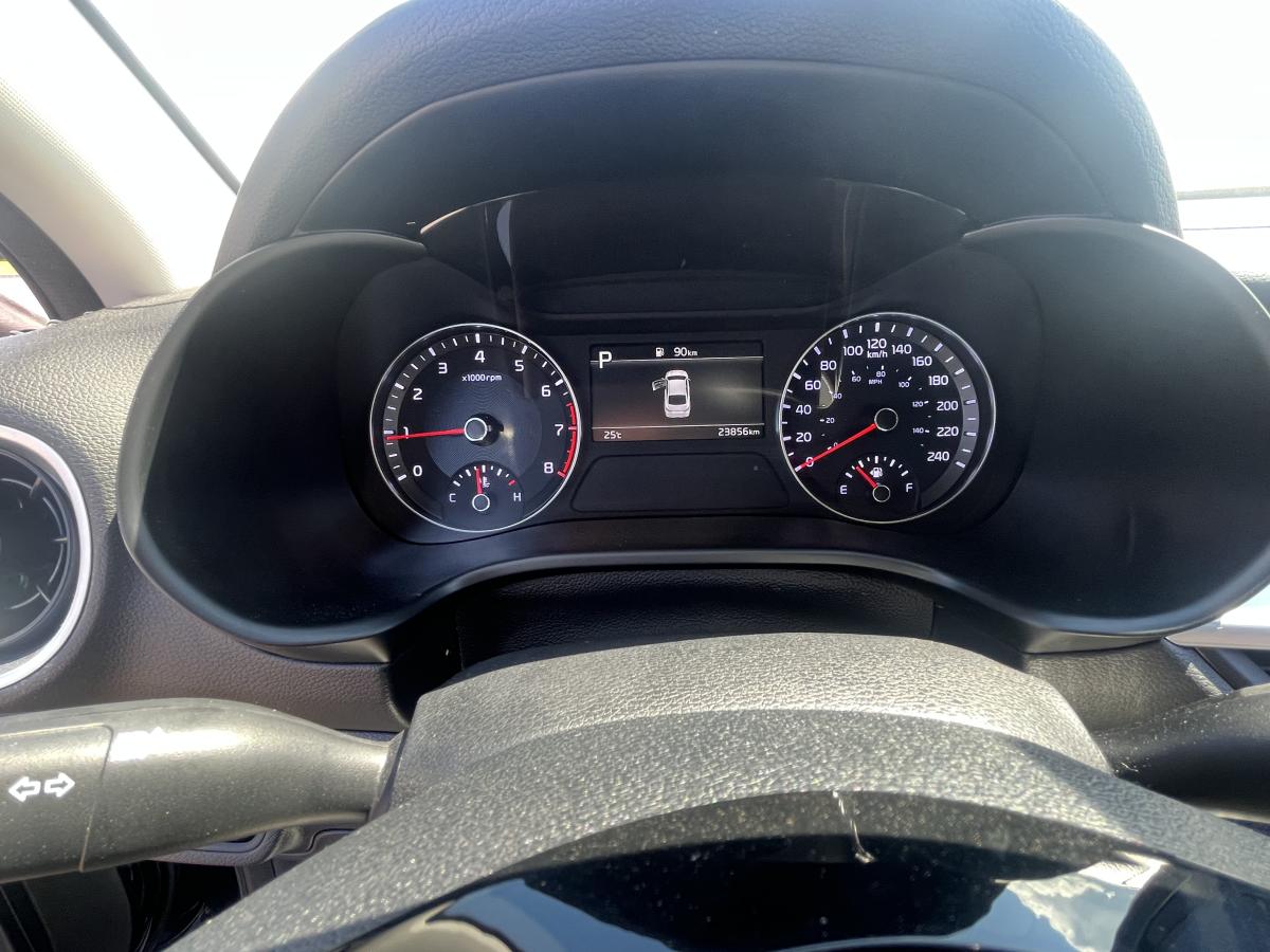 Kia Forte 2024 EX IVT – Image 12