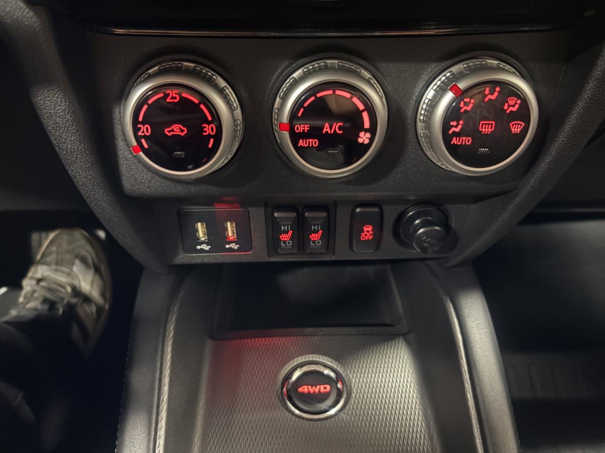 Mitsubishi RVR 2024 ES AWC BLUETOOTH CAMÉRA SIÈGES CHAUFFANT AVANT BAS KILOMÉTRAGE – Image 13