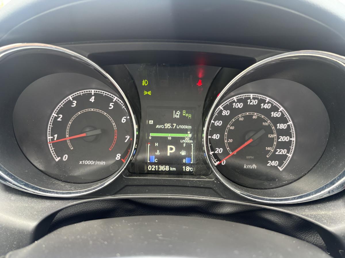 Mitsubishi RVR 2024 GT AWC BLUETOOTH CAMÉRA CUIR SIÈGES AVANT ET VOLANT CHAUFFANT BAS KILOMÉTRAGE – Image 14
