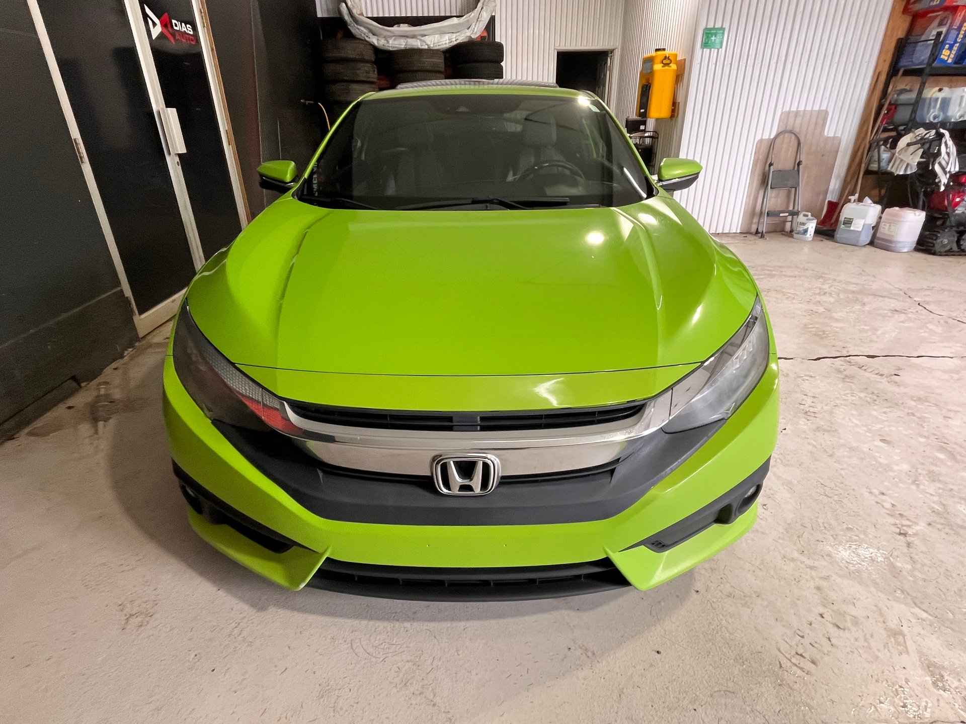 2017 Honda Civic Touring – Image 5