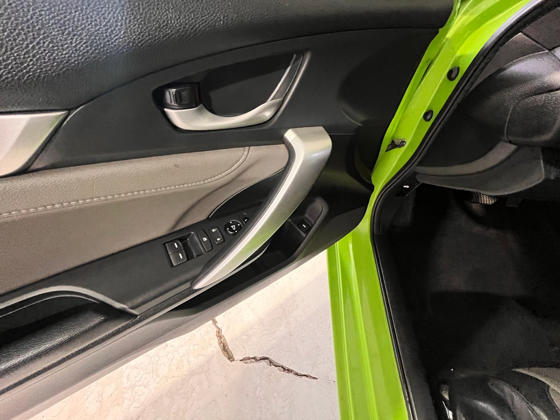 2017 Honda Civic Touring – Image 16