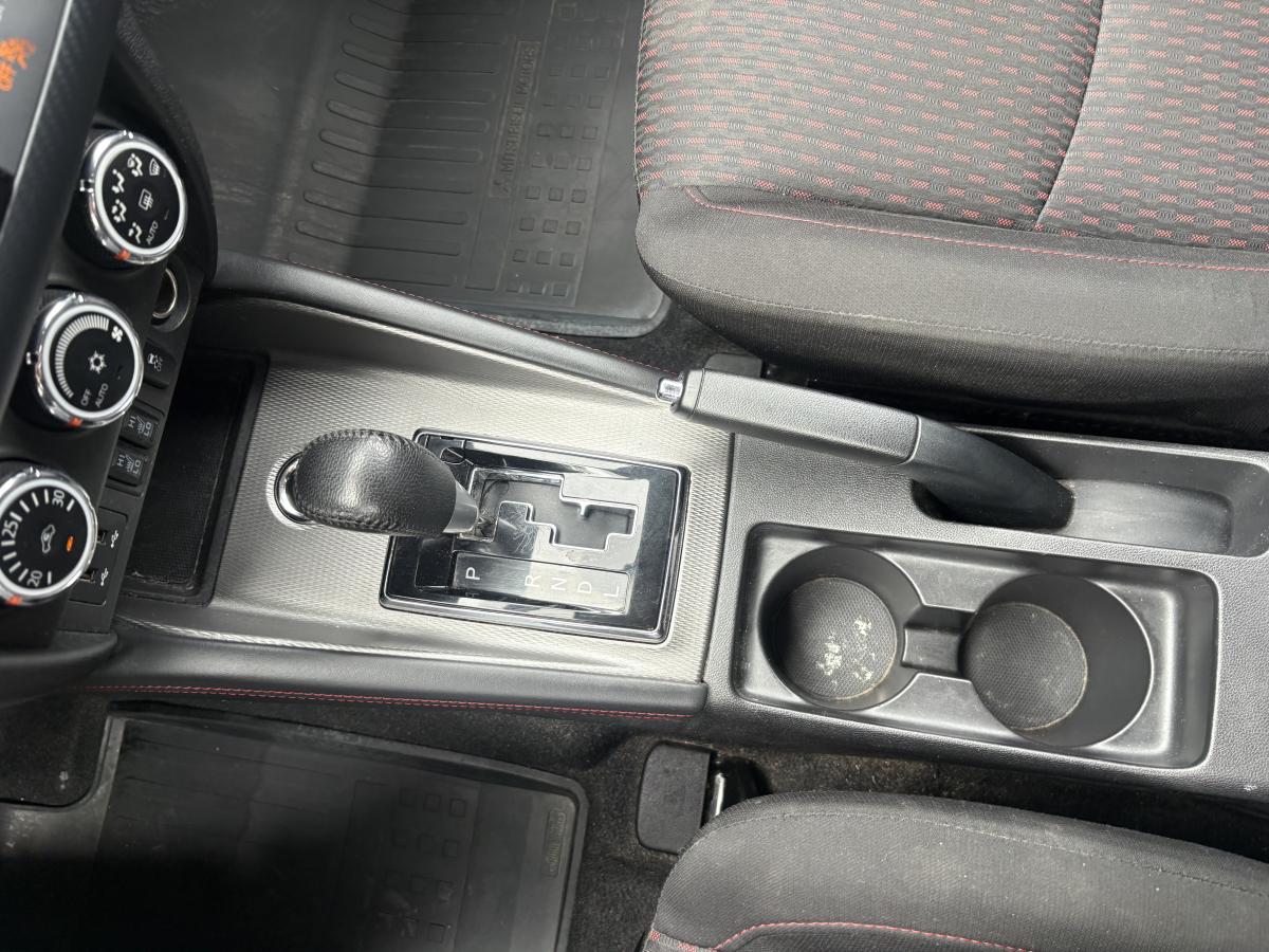 Mitsubishi RVR 2019 SE LTD AWC BLUETOOTH CAMÉRA SIÈGES CHAUFFANT AVANT - Image 18