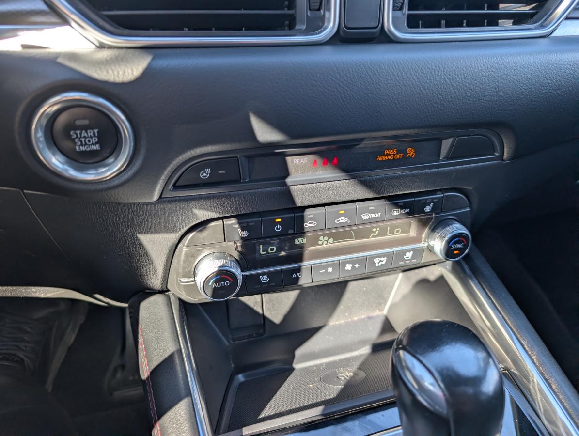 Mazda CX-5 2023 Sport DESIGN 2.5 turbo TI BLUETOOTH CUIR GPS TOIT SIÈGES AVANT ET VOLANT CHAUFFANT – Image 19