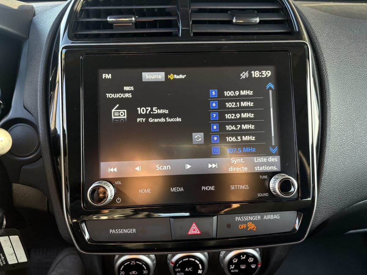 Mitsubishi RVR 2024 ES AWC BLUETOOTH CAMÉRA SIÈGES CHAUFFANT AVANT BAS KILOMÉTRAGE – Image 20