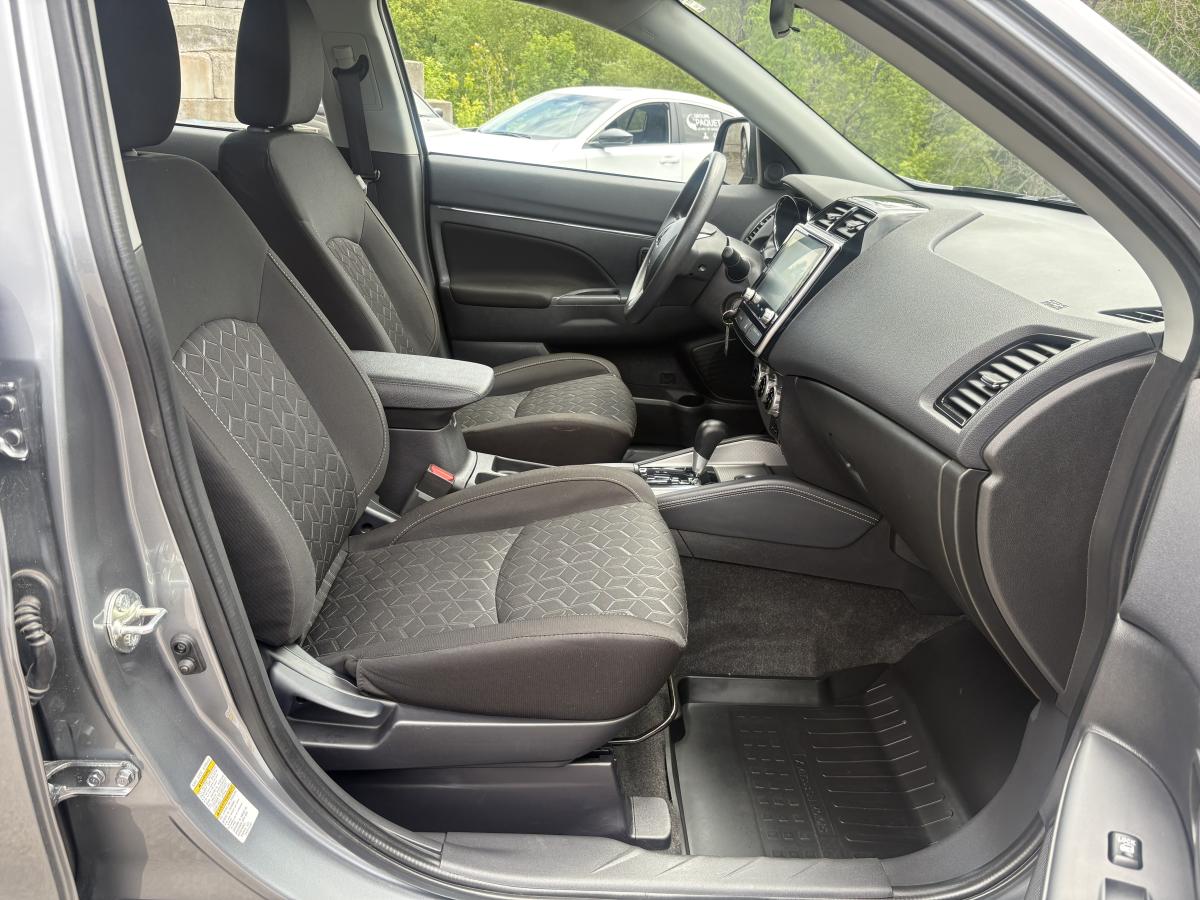 Mitsubishi RVR 2024 ES AWC BLUETOOTH CAMÉRA SIÈGES CHAUFFANT AVANT BAS KILOMÉTRAGE – Image 24