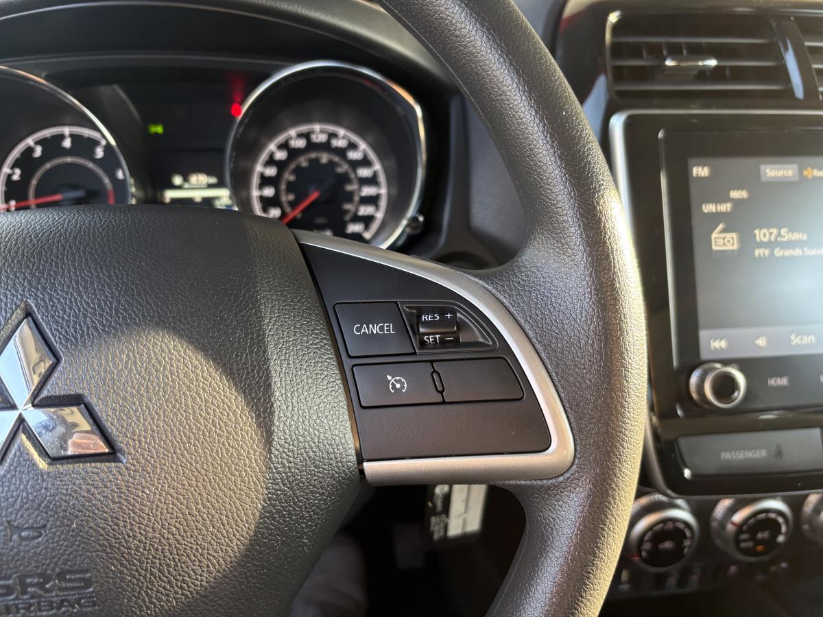 Mitsubishi RVR 2024 ES AWC BLUETOOTH CAMÉRA SIÈGES CHAUFFANT AVANT BAS KILOMÉTRAGE – Image 24