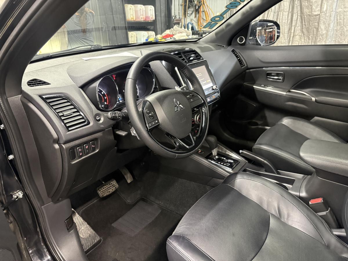 Mitsubishi RVR 2024 GT AWC BLUETOOTH CAMÉRA CUIR SIÈGES AVANT ET VOLANT CHAUFFANT BAS KILOMÉTRAGE – Image 25