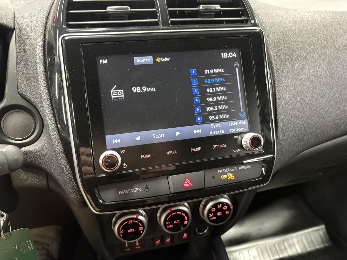 Mitsubishi RVR 2024 ES AWC BLUETOOTH CAMÉRA SIÈGES AVANT CHAUFFANT BAS KILOMÉTRAGE – Image 25