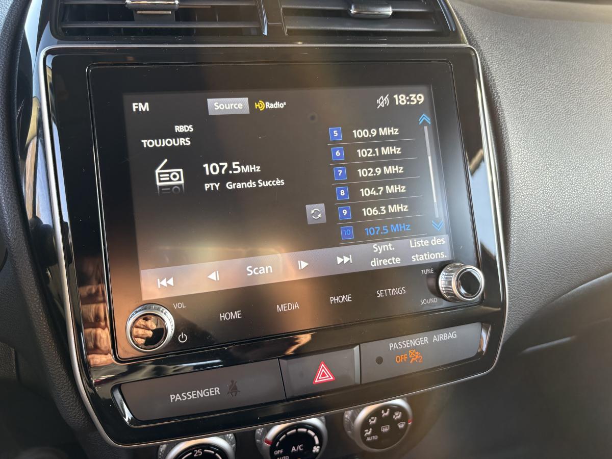 Mitsubishi RVR 2024 ES AWC BLUETOOTH CAMÉRA SIÈGES CHAUFFANT AVANT BAS KILOMÉTRAGE – Image 25