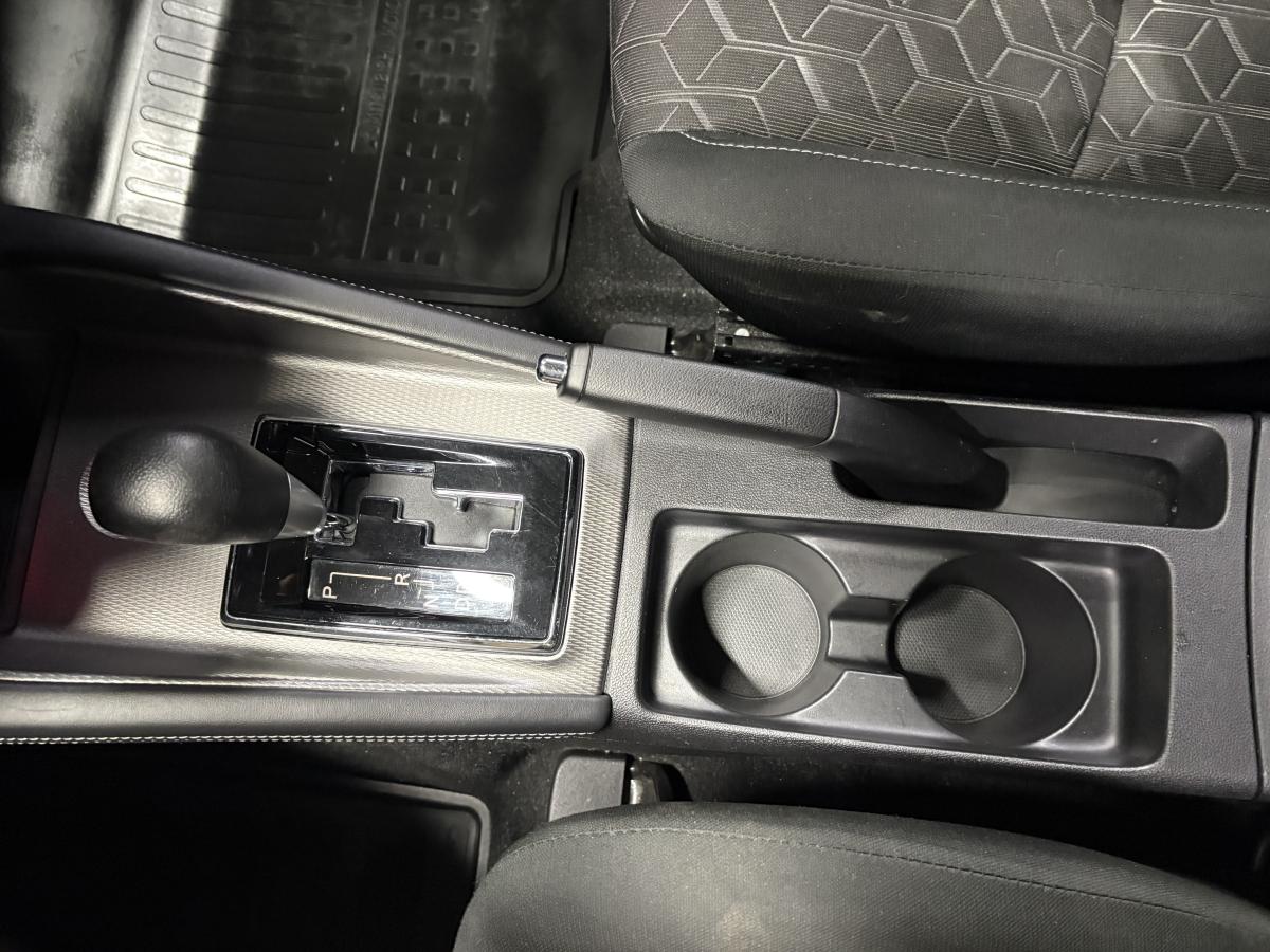 Mitsubishi RVR 2024 ES AWC BLUETOOTH CAMÉRA SIÈGES AVANT CHAUFFANT BAS KILOMÉTRAGE – Image 27