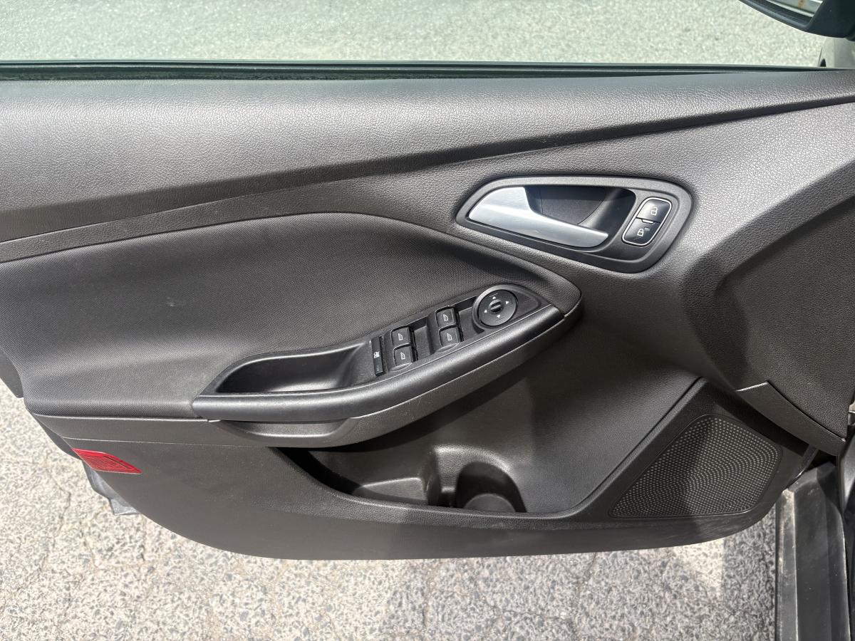 Ford Focus 2016 Hayon SE BLUETOOTH CAMÉRA BAS KILOMÉTRAGE RÉGULATEUR DE VITESSE – Image 28
