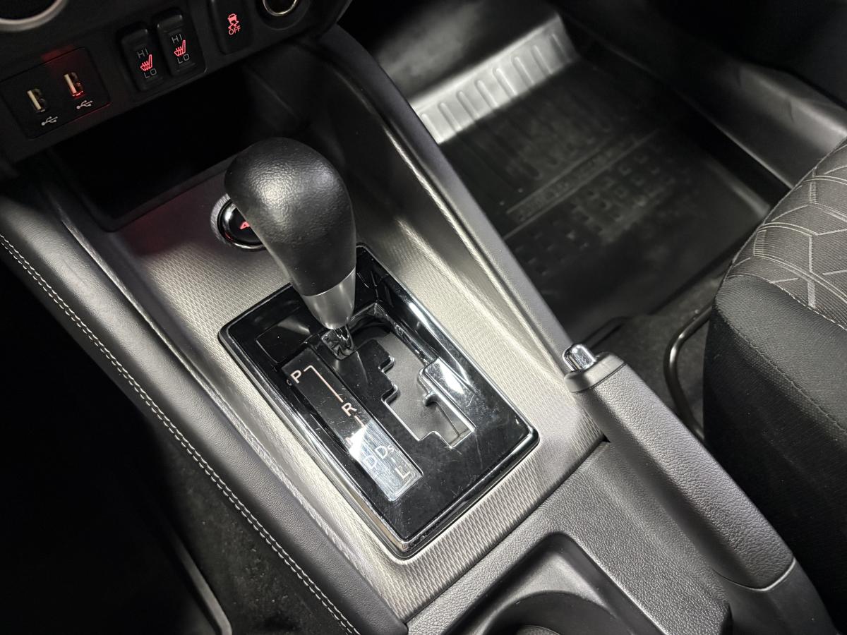 Mitsubishi RVR 2024 ES AWC BLUETOOTH CAMÉRA SIÈGES AVANT CHAUFFANT BAS KILOMÉTRAGE – Image 28