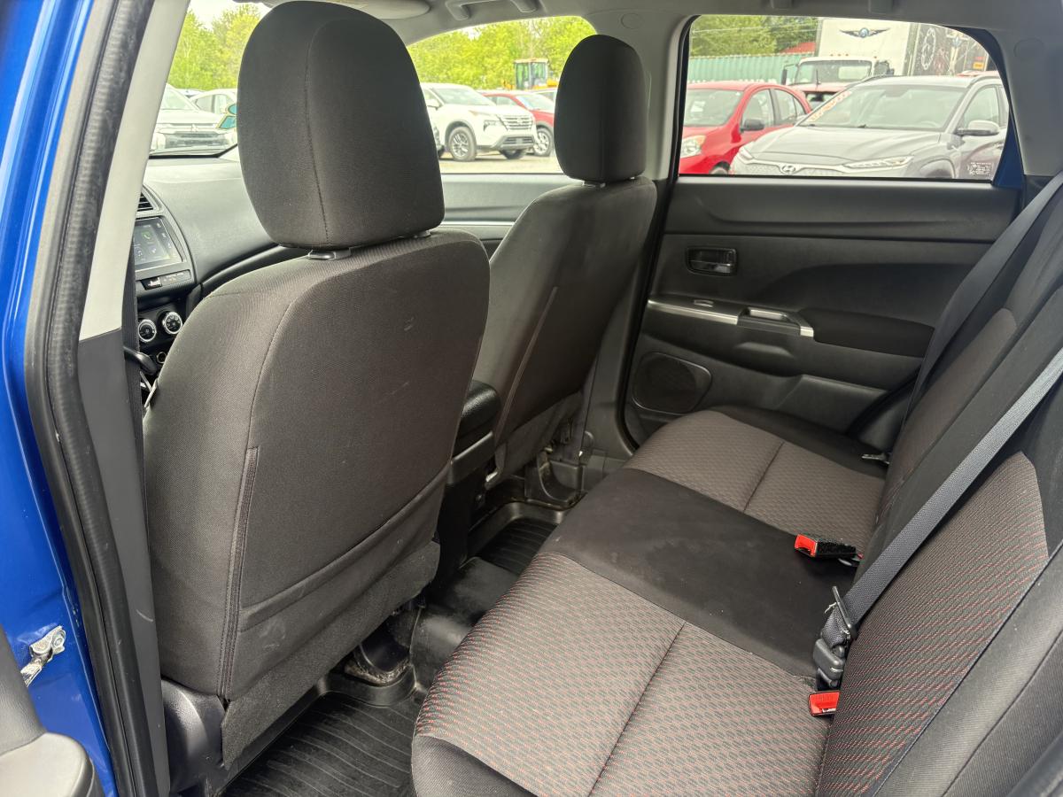 Mitsubishi RVR 2019 SE LTD AWC BLUETOOTH CAMÉRA SIÈGES CHAUFFANT AVANT - Image 29