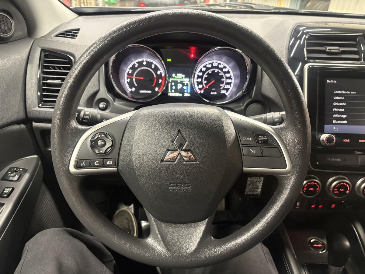 Mitsubishi RVR 2024 ES AWC BLUETOOTH CAMÉRA SIÈGES CHAUFFANT AVANT BAS KILOMÉTRAGE – Image 3
