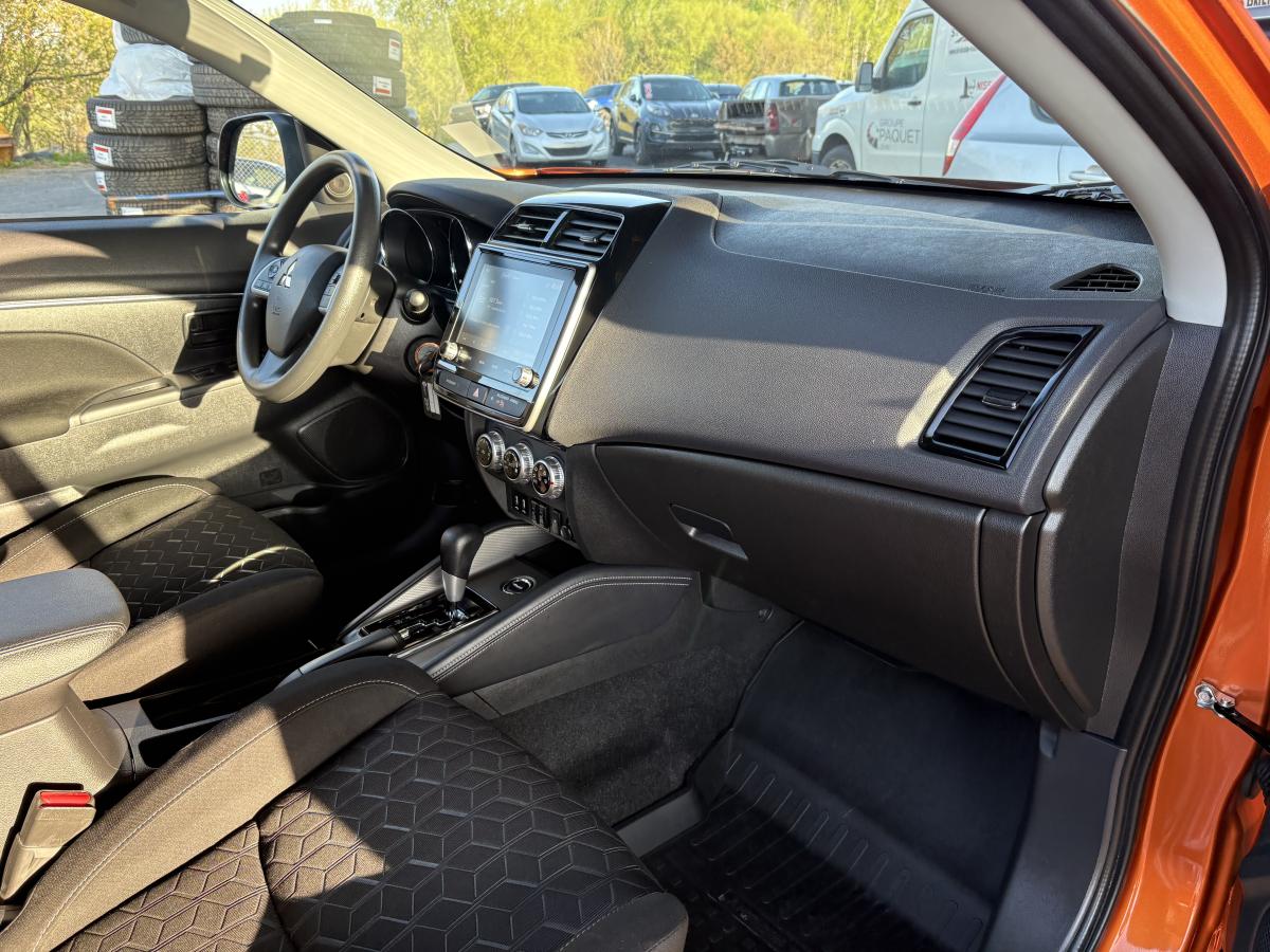 Mitsubishi RVR 2024 ES AWC BLUETOOTH CAMÉRA SIÈGES CHAUFFANT AVANT BAS KILOMÉTRAGE – Image 34