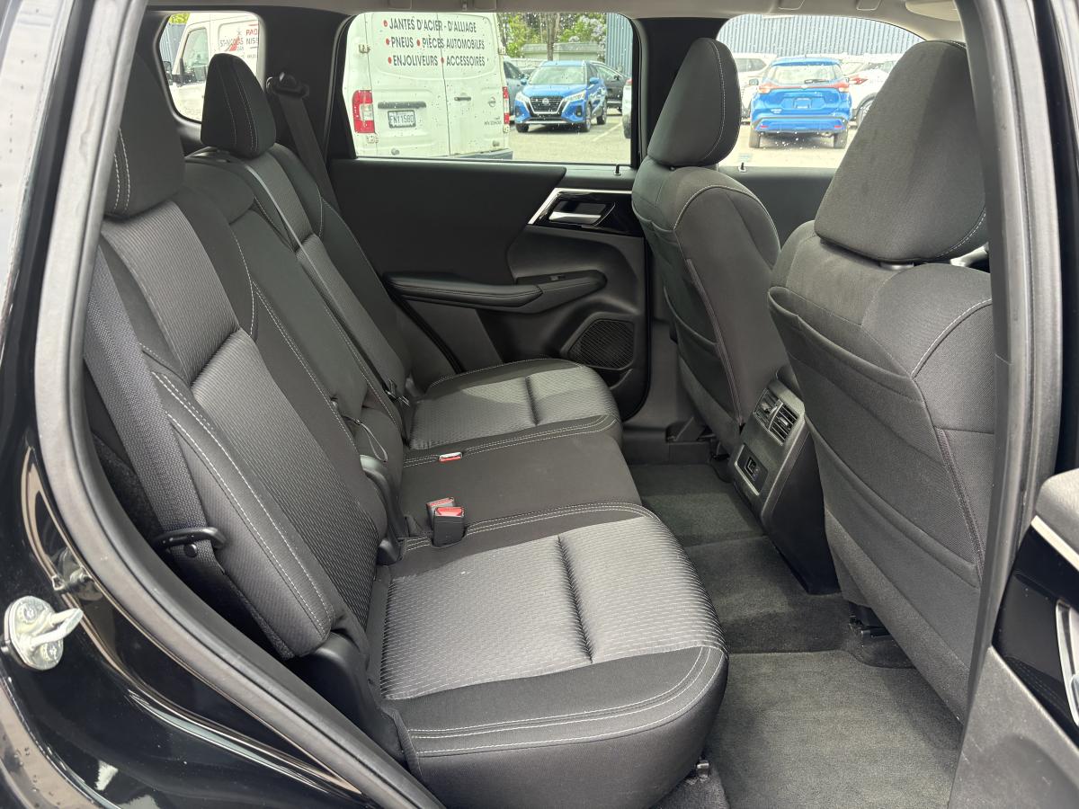 Mitsubishi Outlander 2023 SE S-AWC BLUETOOTH TOIT SIÈGES AVANT CHAUFFANT BAS KILOMÉTRAGE - Image 35