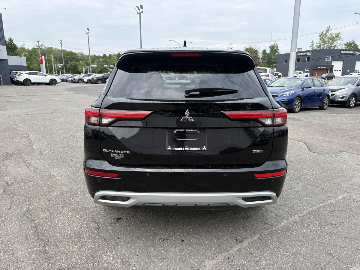 Mitsubishi Outlander 2023 SE S-AWC BLUETOOTH TOIT SIÈGES AVANT CHAUFFANT BAS KILOMÉTRAGE - Image 6