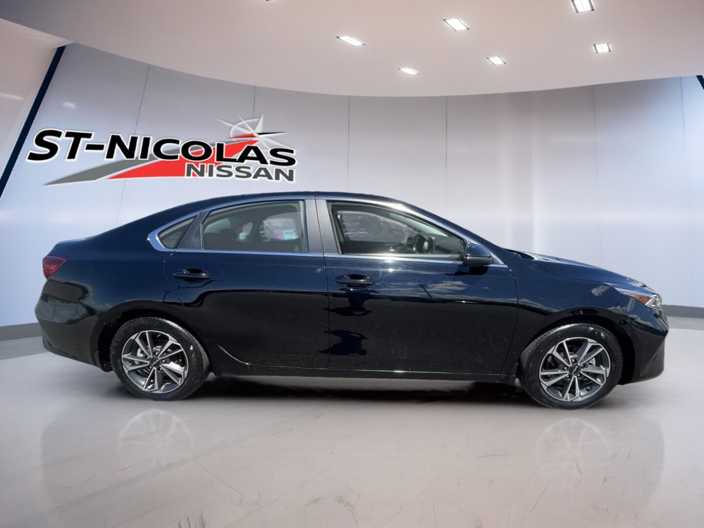 Kia Forte 2024 EX IVT – Image 6