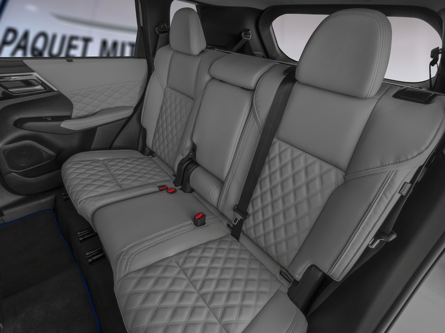 Mitsubishi Outlander PHEV 2026 NOIR S-AWC – Image 9