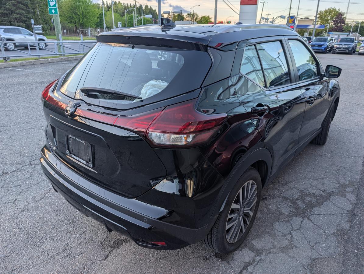 Nissan Kicks Play 2025 SV BLUETOOTH CAMÉRA SIÈGES AVANT ET VOLANT CHAUFFANT BAS KILOMÉTRAGE - Image 9