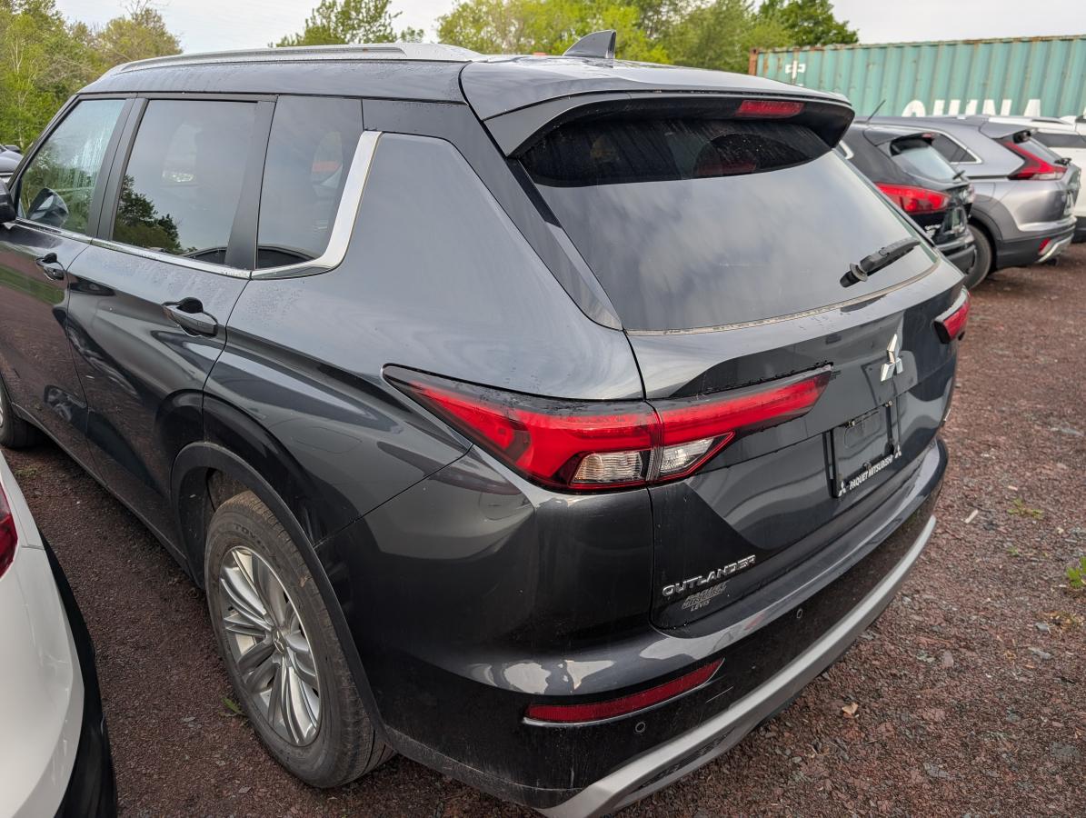 Mitsubishi Outlander 2024 SE S-AWC BLUETOOTH CAMÉRA TOIT BAS KILOMÉTRAGE SIÈGES AVANT ET VOLANT CHAUFFANT - Image 9